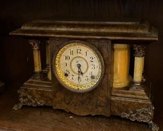 Very fine antique Seth Thomas mantle clock