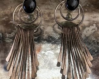 Navajo sterling raindrop dangle earrings