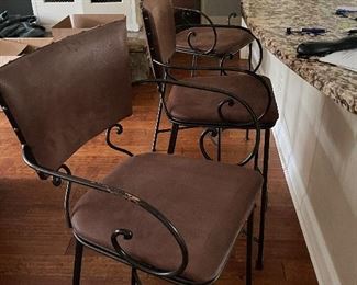 Set of 6 leather and wrought iron bar stools 