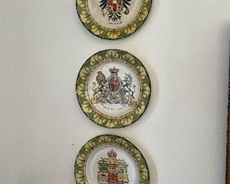 Antique 1900s Frank Beardmore & Co. National Emblem British Royal Arms 10" Plates…set of 6