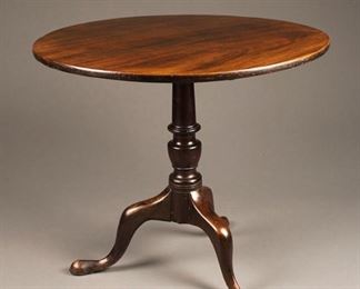 18th century antique English tilt top Queen Anne period table with one large board of mahogany as a top, circa 1750.