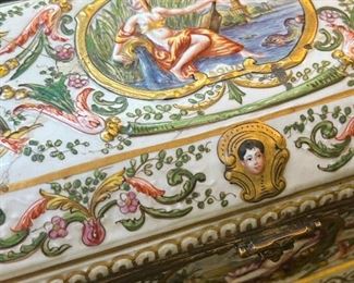 The finest antique Capodimonte porcelain hinged box…circa 1770 with a $5000 appraisal 