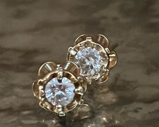 Lovely vintage diamond studs