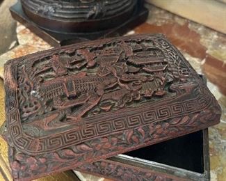 Very fine, very old cinnabar box circa 1600s