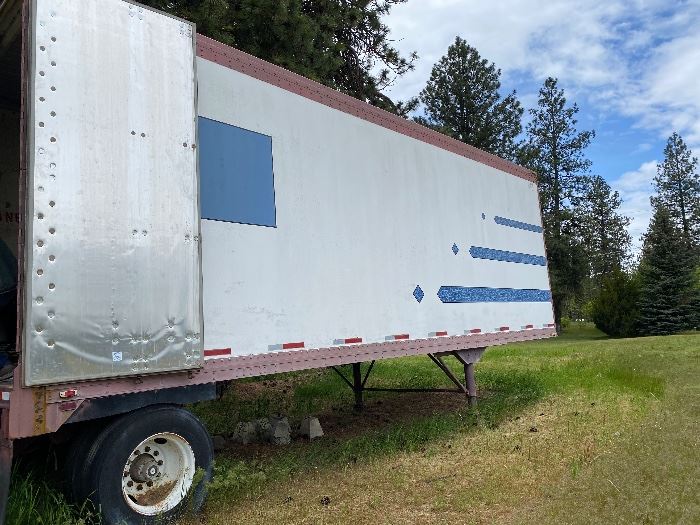 28’ airtight! No leaks. $5495 or best offer! This item is available for pre-sale!