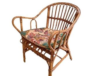 Ratan chair--there is a matching love seat that matches