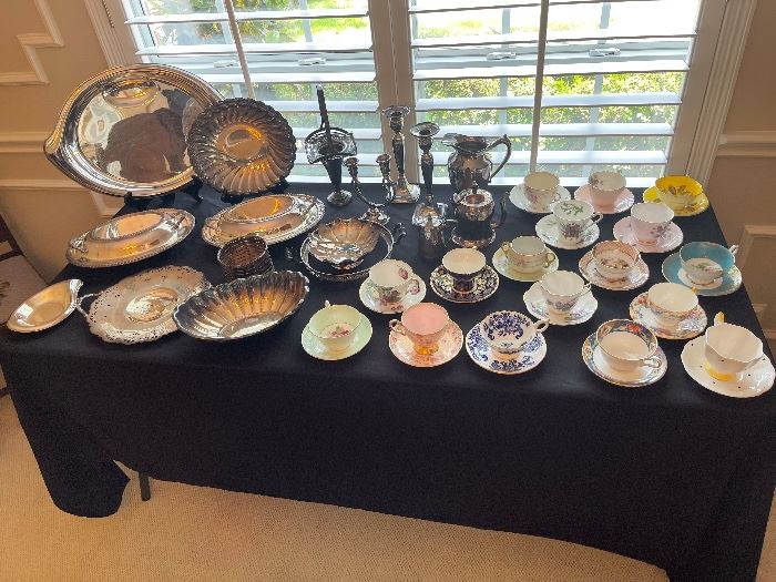 75 ALL THAT N. Dallas Estate Sale starts on 6/10/2022