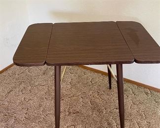 Extendable Table