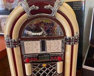 Classic CD/Radio Juke Box