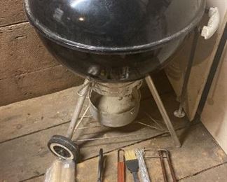 22 Weber Charcoal Grill And Accessories