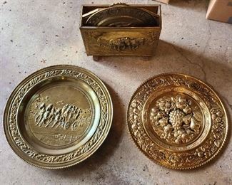 Decorative Gold Toned Discs