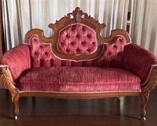 Velvet Setee
