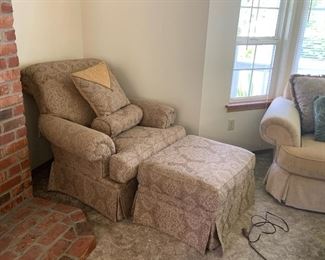 Lounge Chair with Ottoman