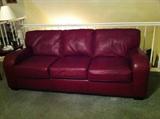 Leather Burgundy Broyhill sofa in wonderful condition!