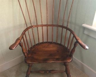 Antique Trestle Table w/ 6 Comb Back / Windsor Chairs