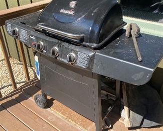Charbroil grill gas