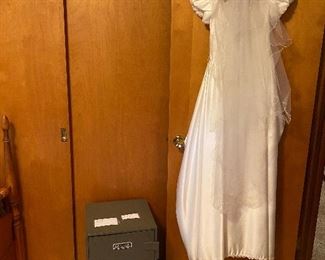 Vintage wedding dress dress and safe