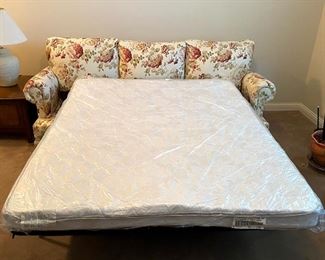 489 Sleeper Sofa Detail 1