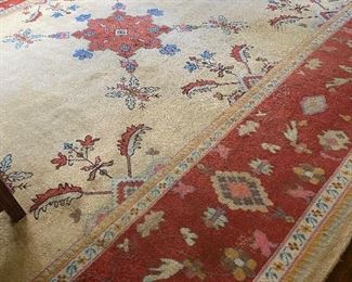 Large oriental in great colors 