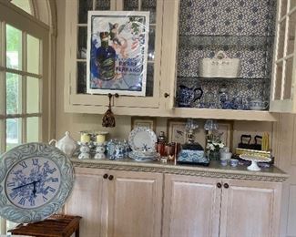 Lots of blue and white items in the sale 