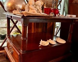 Beautiful side table with hammered silver vase, pair of angels, Margaret Furlong angel ornaments.