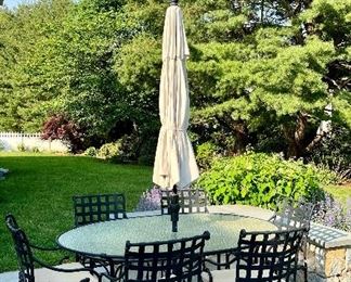 Brown Jordan Patio Table & 6 Armchairs with Umbrella      Table - 72"l x 48"w x 29"h                                                                           Armchairs - 21.5"l x 19"w x 36"h