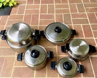 Stainless Steel Pots (includes egg poacher)