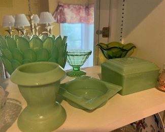 Jadeite Fire King, Vaseline glass 