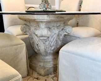 Dining room pedestal table