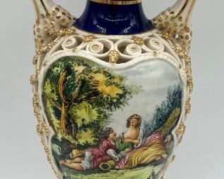 Vintage Italian porcelain urn