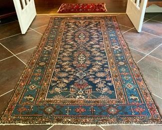 Antique wool hand-woven area rug 3'2" x 6'4"