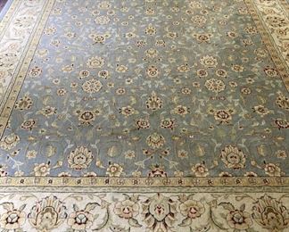 Lyndhurst Collection "Safavieh" floral area rug 7'9" x 10'9"
