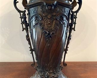 Cast bronze stained glass lamp