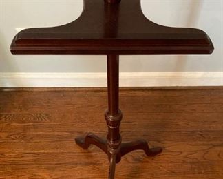 Mahogany wooden easel