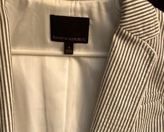 Designer and casual women's clothing, including Synergy Organic, Nahdree, Studio by Searle, Banana Republic, Brooks Brothers, Ralph Lauren, Meyer's, Izod, Tommy Hilfiger, The North Face, Lilly Pulitzer, L.L. Bean, Moulinette Souers, The Limited, J. Crew, Limited Express and many more!