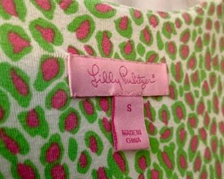 Designer and casual women's clothing, including Synergy Organic, Nahdree, Studio by Searle, Banana Republic, Brooks Brothers, Ralph Lauren, Meyer's, Izod, Tommy Hilfiger, The North Face, Lilly Pulitzer, L.L. Bean, Moulinette Souers, The Limited, J. Crew, Limited Express and many more!