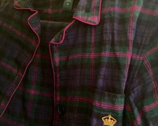 Designer and casual women's clothing, including Synergy Organic, Nahdree, Studio by Searle, Banana Republic, Brooks Brothers, Ralph Lauren, Meyer's, Izod, Tommy Hilfiger, The North Face, Lilly Pulitzer, L.L. Bean, Moulinette Souers, The Limited, J. Crew, Limited Express and many more!