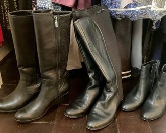 Women's shoes: dress shoes, sandals, flip-flops, sneakers, boots and more! Chanel, Coach, Ralph Lauren and Anne Klein to name a few.