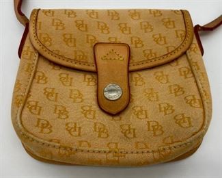Dooney & Bourke