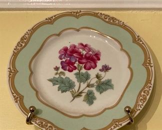 Andrea by Sadek floral plates