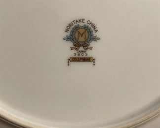 Noritake Columbine China #3803 62 pieces