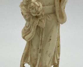 Oriental statuette