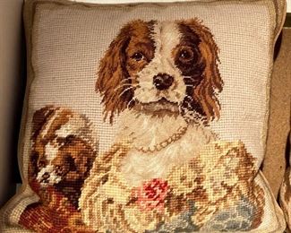 Pictorial throw pillows