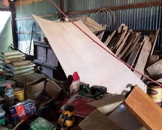 Building materials 
Wood
Boards 