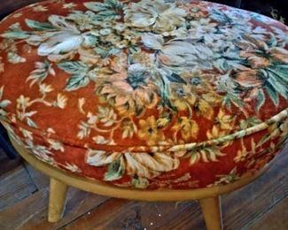 Ottoman
Stool