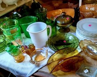 Uranium glass
Vaseline glass
Amber glass
Milk glass