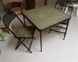 Game table with matching chairs 