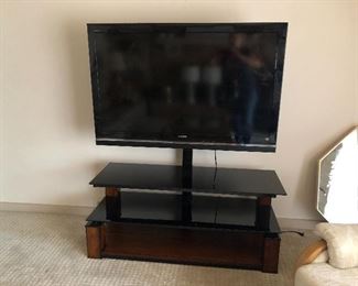 LCD flatscreen. Sony. 2009. Works great. CHEAP.