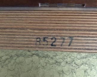 Rippen piano mark 85277