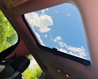 2012 GMC Arcadia Denali AWD 6 Cylinder D 3.6L
116,148 Miles
$12,800
MM accepts all bids on vehicles during sale hours. If financing is required, you must be pre-approved. MM accepts cashiers check, cash & financing.